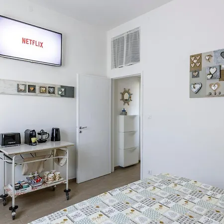 Sissi's Due Passi Dal Mare, Free Wifi Apartment